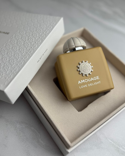 عطر آمواج لاو دیلایت مسترکوالیتی ۱۰۰ میل