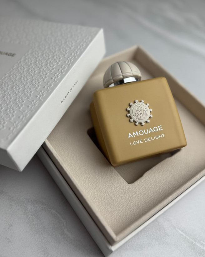 عطر آمواج لاو دیلایت مسترکوالیتی ۱۰۰ میل
