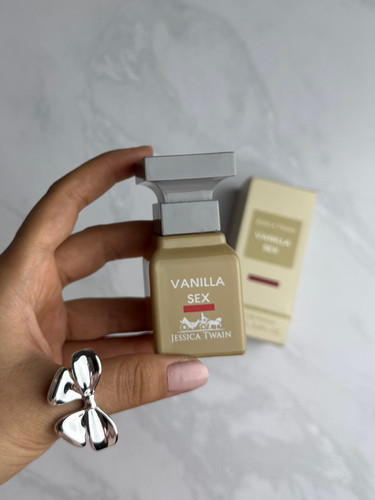 عطر ادکلن تامفورد وانیلا سکس ۲۵ میل