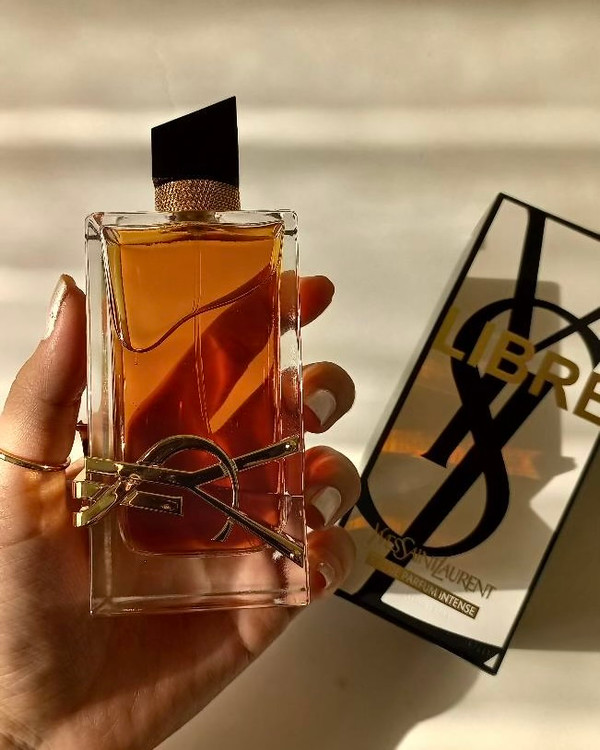 عطر ادکلن ایوسن لورن لیبر اینتنس مسترکوالیتی ۹۰ میل