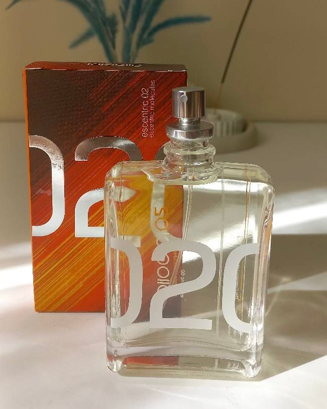 عطر ادکلن اسنتریک مولکولز مولکول ۰۲ مسترکوالیتی ۱۰۰ میل