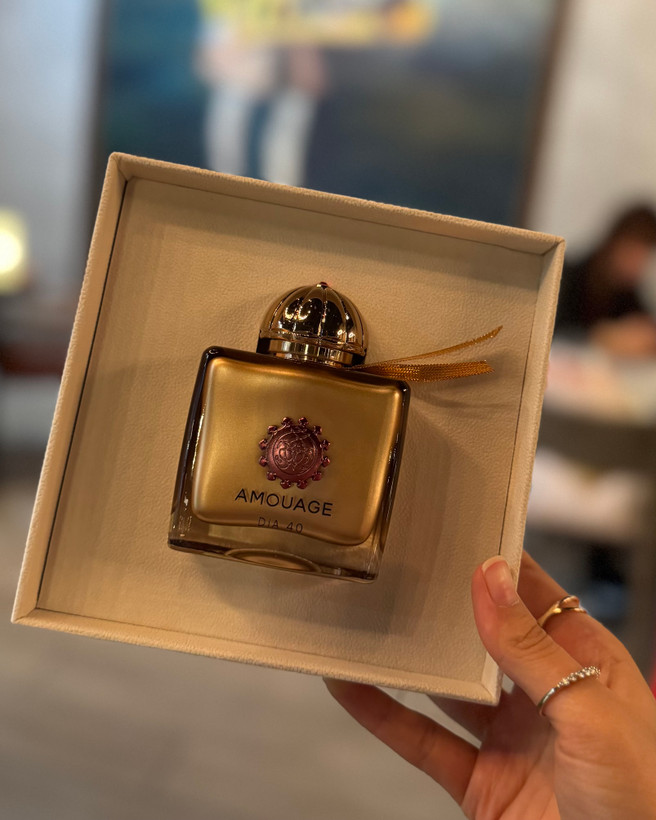 عطر ادکلن آمواج دیا ۴۰ مسترکوالیتی ۱۰۰ میل