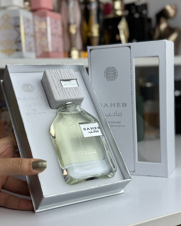عطر ادکلن ارض الزعفران صاحب سفید اینتنس اورجینال ۷۰ میل