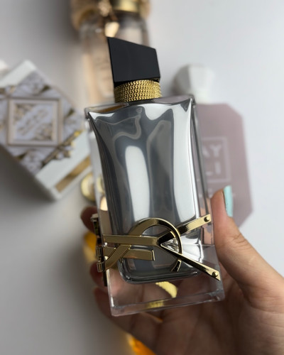 عطر ادکلن ایوسن لورن وای لیبر له ابسولو پلاتین مسترکوالیتی ۹۰ میل