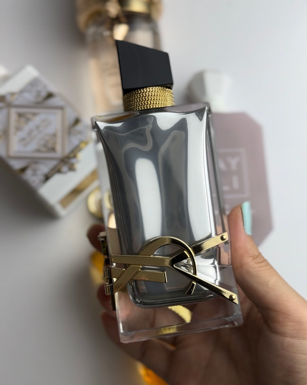 عطر ادکلن ایوسن لورن وای لیبر له ابسولو پلاتین مسترکوالیتی ۹۰ میل