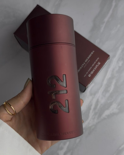 عطر ادکلن کارولینا هررا ۲۱۲ سکسی من مسترکوالیتی ۱۰۰ میل