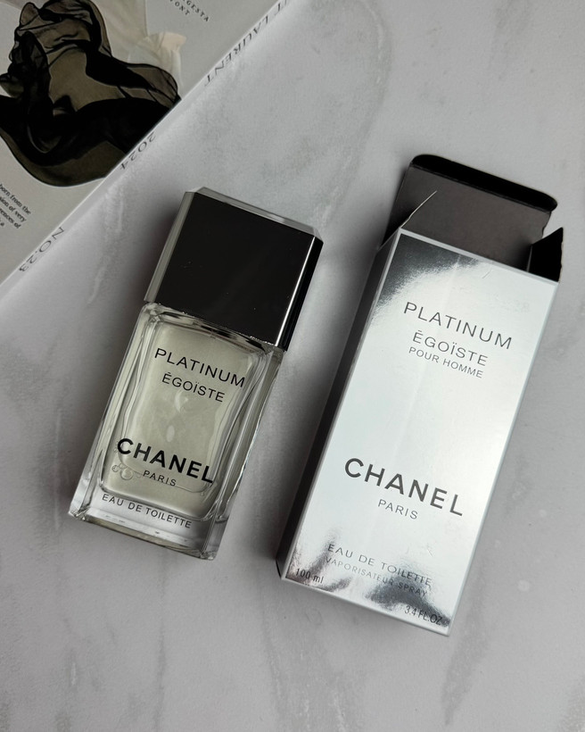عطر ادکلن شنل اگویست پلاتینیوم مسترکوالیتی